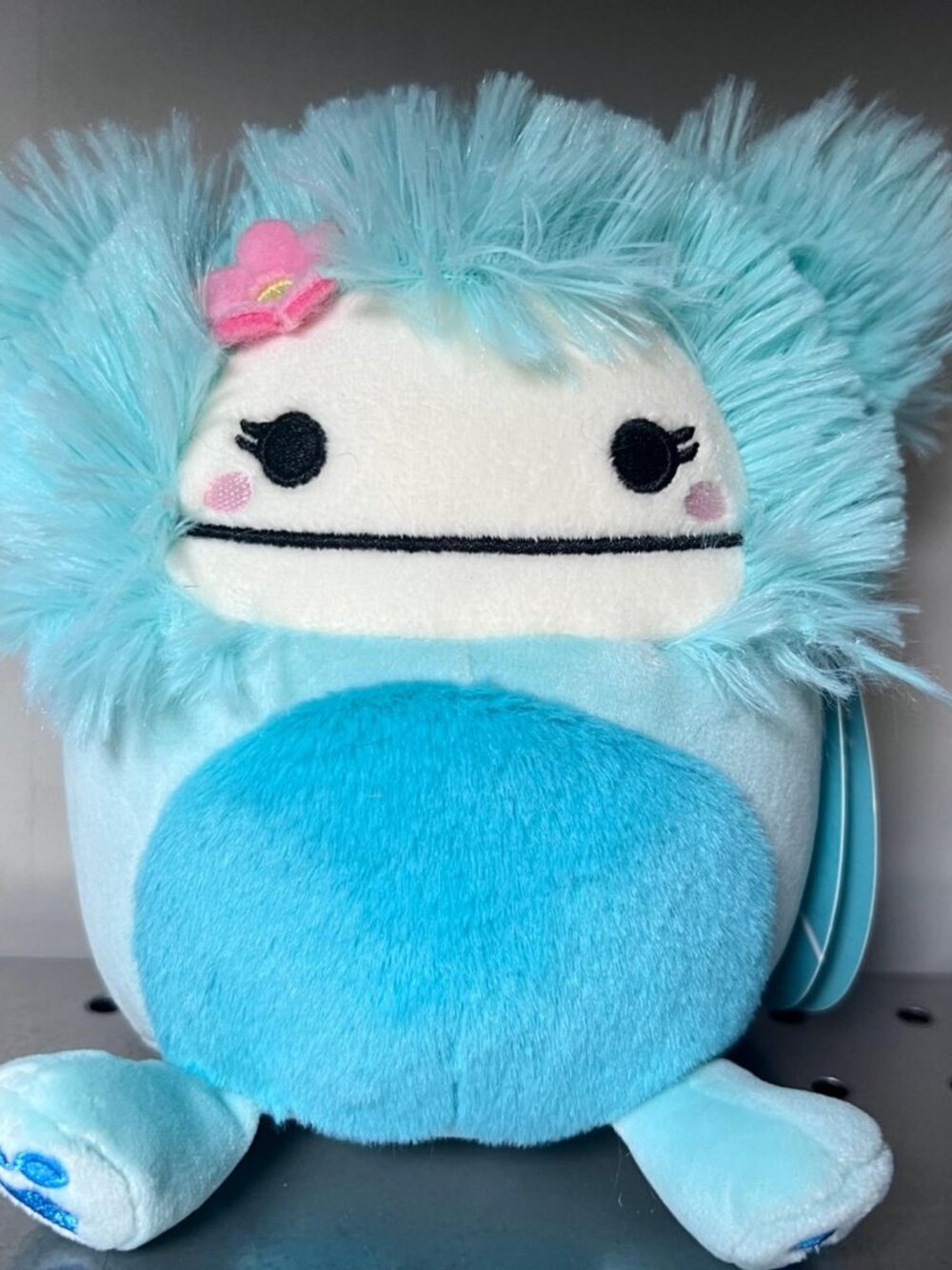 Squishmallow Joelle Bigfoot 5" flower nwt